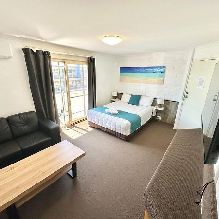 Top Of The Town Motor Inn Narooma Exterior photo